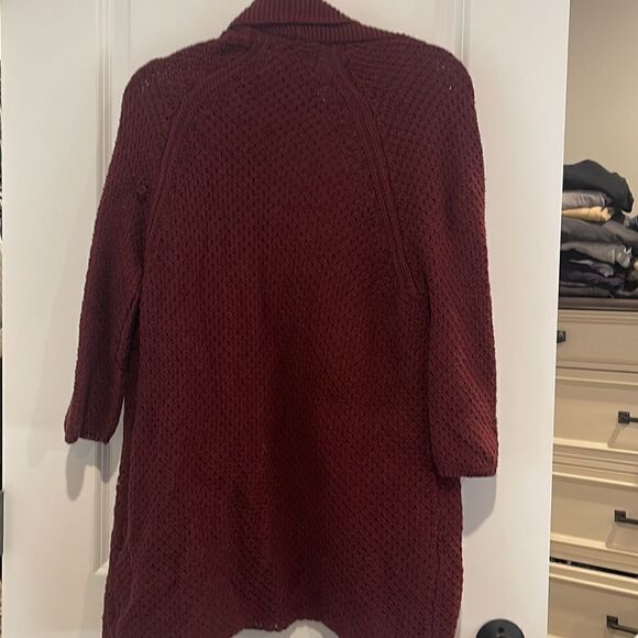 Lucky Brand size medium cardigan, sweater burgundy - Picture 3 of 3
